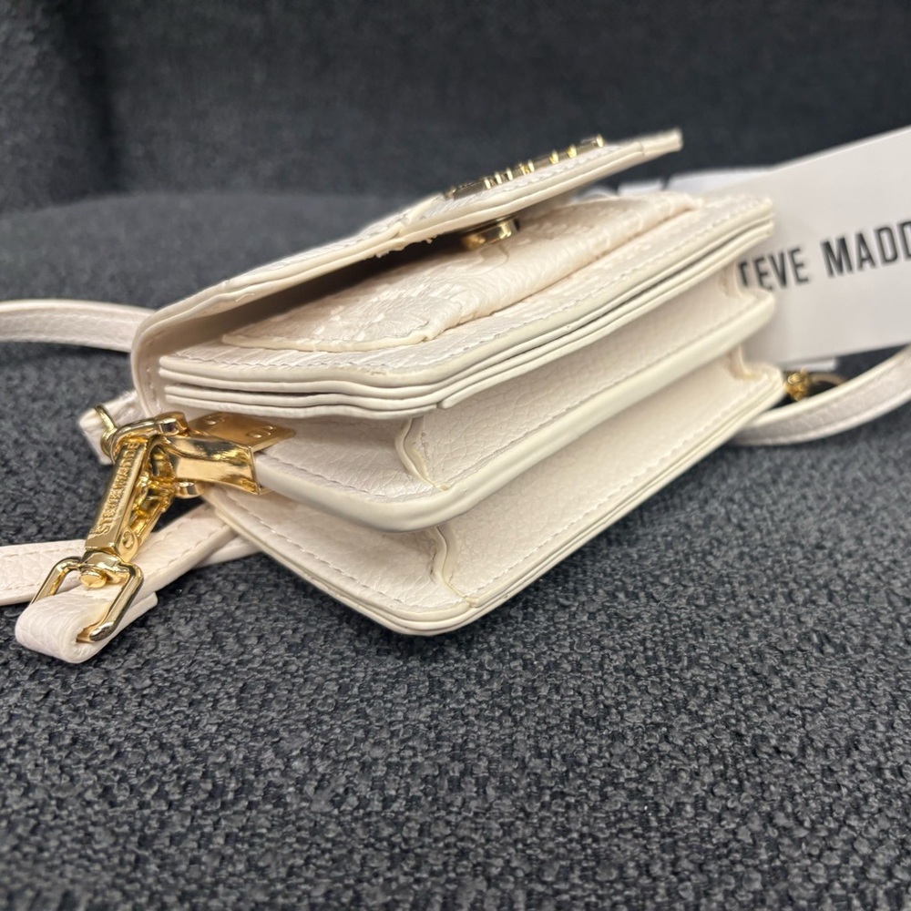 Steve Madden Vanilla Mini Crossbody with Gold Heart & Star Charm - Picture 10 of 14
